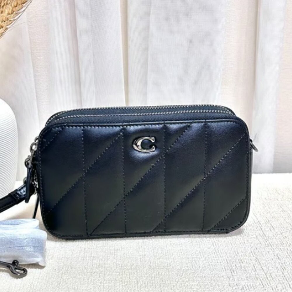 Kira Crossbody Bag With Pillow Quilting - Picture 1 of 4
